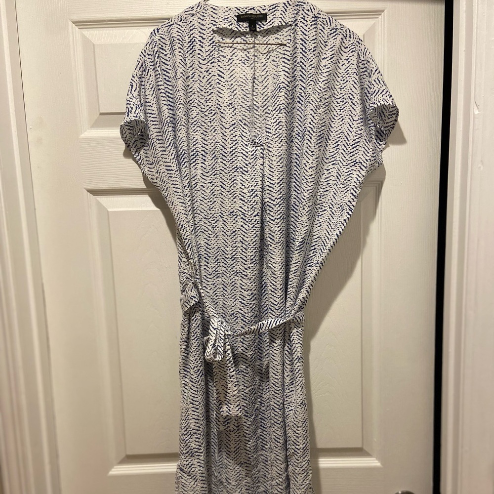 Banana Republic women’s summer dress, size small